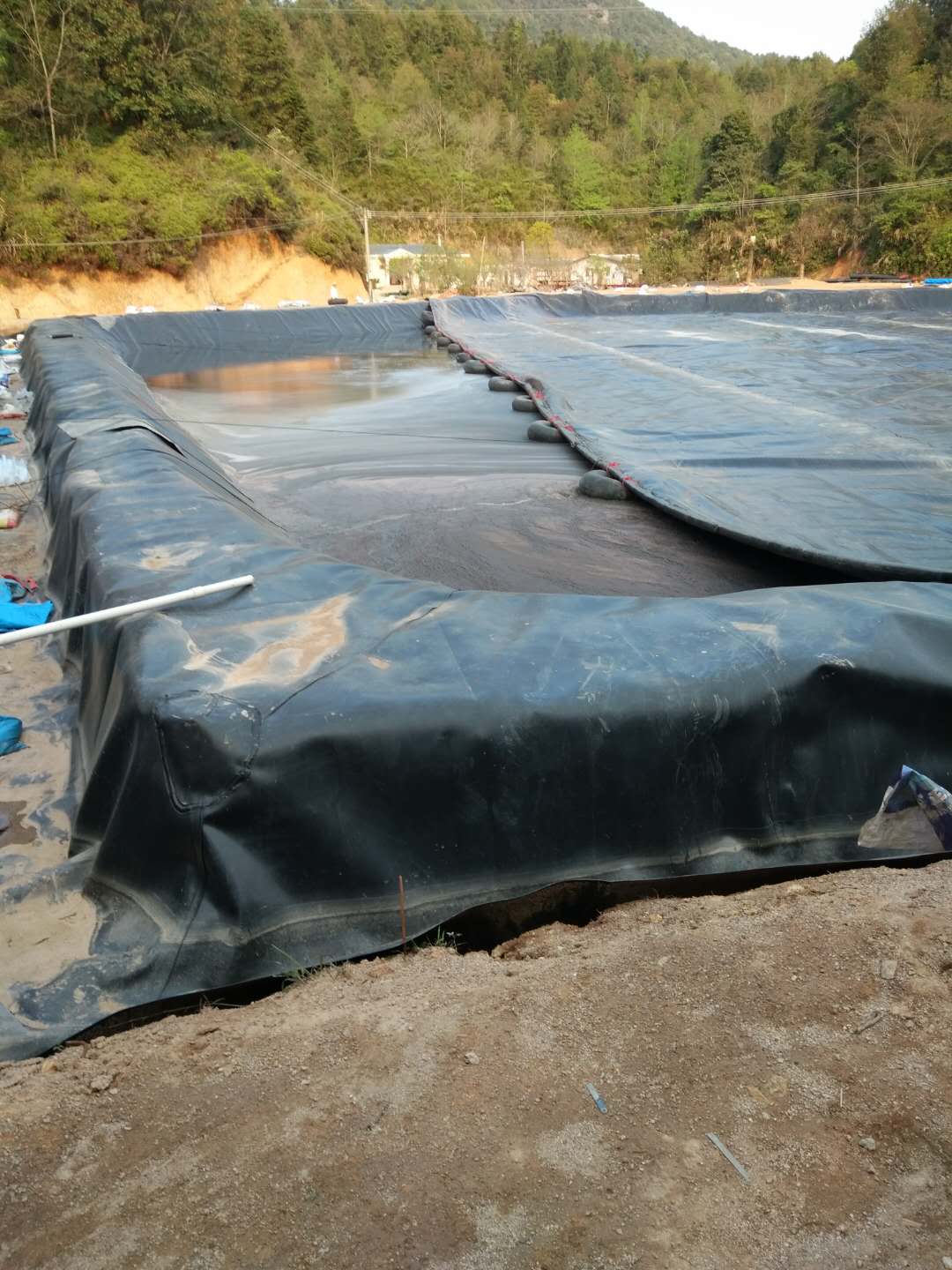 土工膜應用過程中水力學性能如何定義？