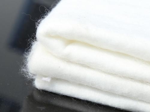 土工布在大規(guī)模使用如何檢測(cè)呢？